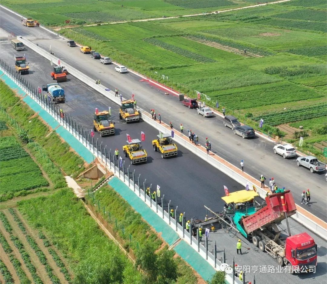 工地防暑降溫點(diǎn)，夏送清涼到一線